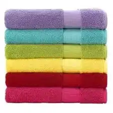 Read more about the article Why Do Bath Towels Have Bands? Unravelling the Mystery Behind Towel Strips