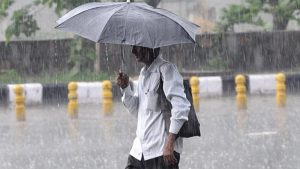 Read more about the article Monsoon Arrives in Mumbai: IMD Forecasts Moderate to Heavy Rains